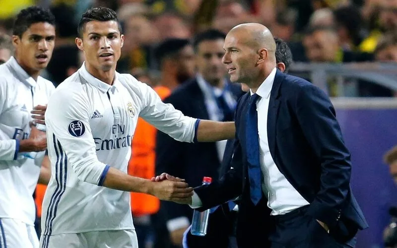 Tiểu Sử Huấn Luyện Viên Zinedine Zidane – Hành Trình Của Nhà Cầm Quân Huyền Thoại