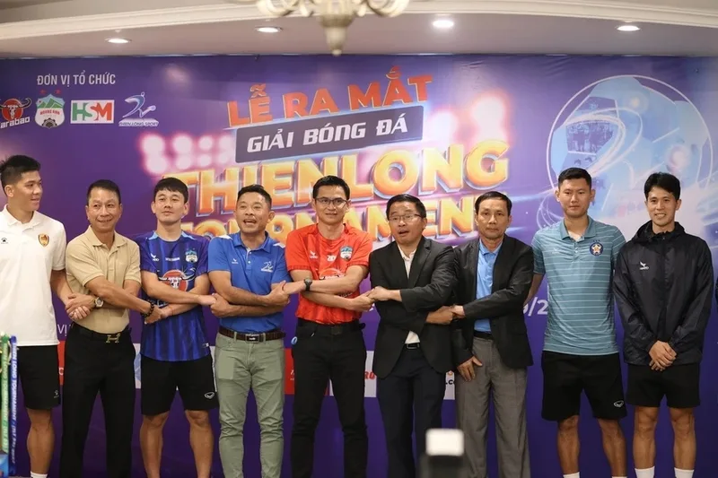 Kiatisak tạo cầu nối cảm xúc giữa người hâm mộ Thái Lan và Việt Nam qua những năm gắn bó với V-League.
